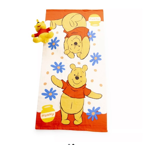 Disney Winnie the Pooh Towel & Bath Buddy Set - Picture 2 of 9